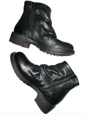 ONAKO Italian Black Leather Slouch Boots Ankle Zip EU 37 US 6.5